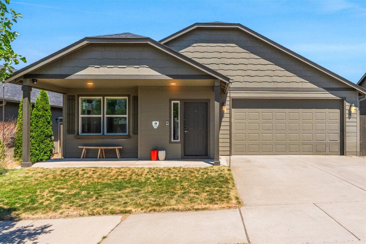 Single Level Home