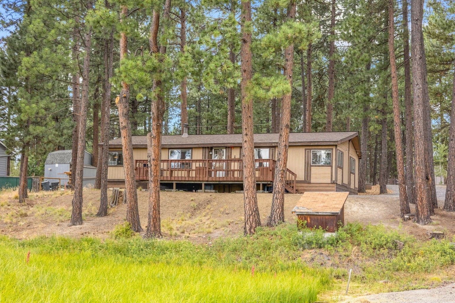 Photo of 17039 Upland 5 of 38