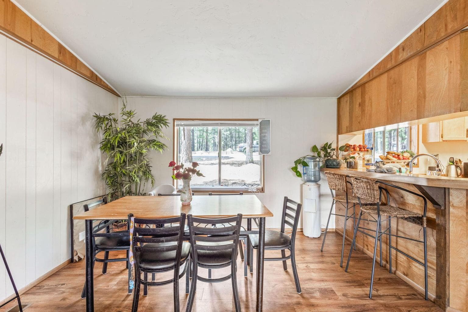 Photo of 17039 Upland Road 12 of 38