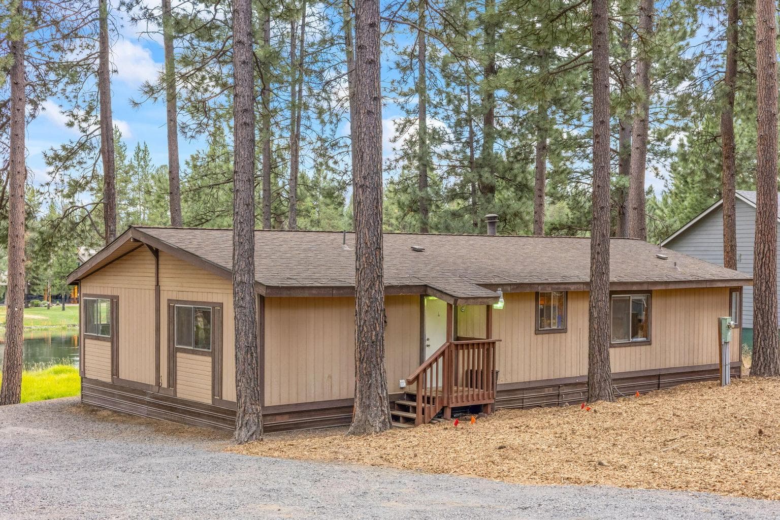 Photo of 17039 Upland Road 37 of 38