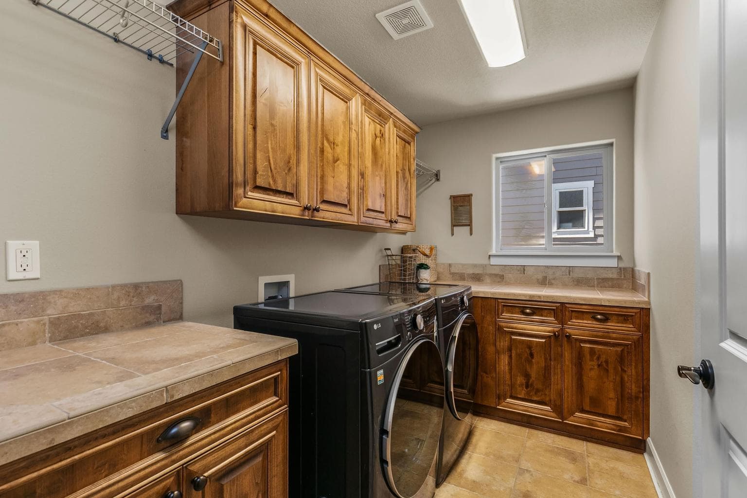 Photo of 20548 Jacklight Lane 23 of 32