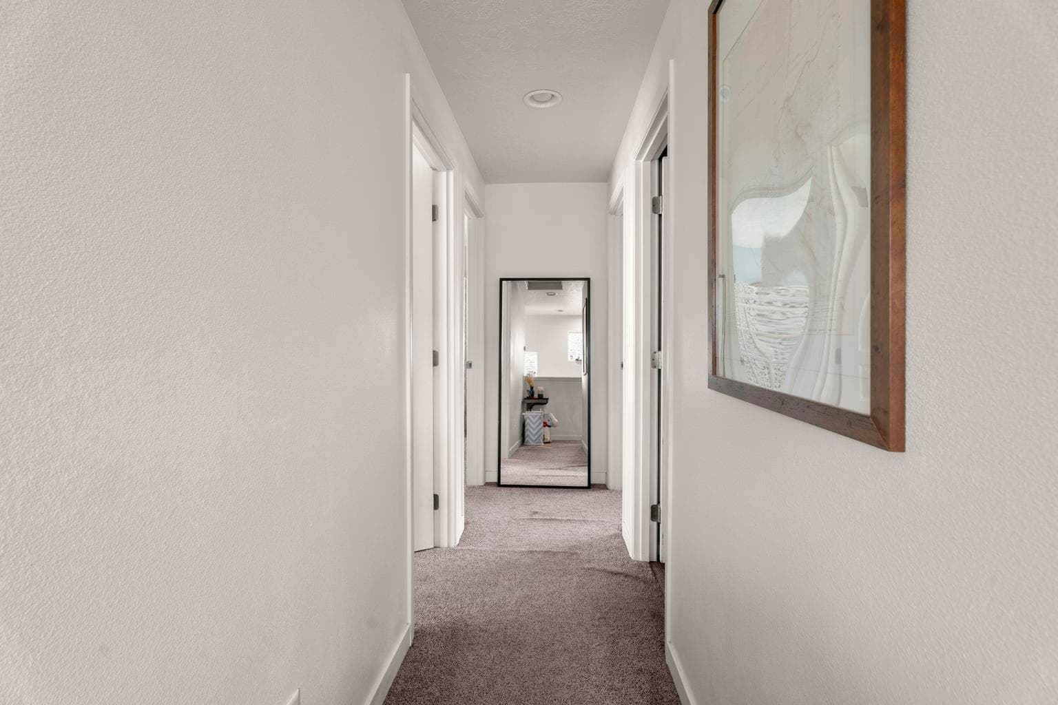 Photo of 560 SE Gleneden Place 15 of 32