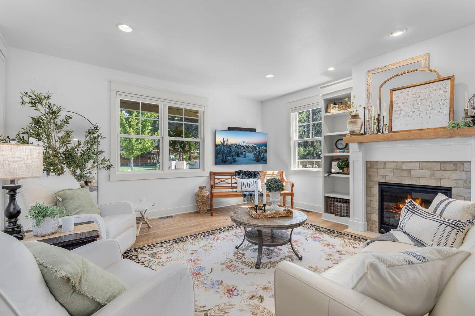 Photo of 459 W St Helens Avenue 22 of 70