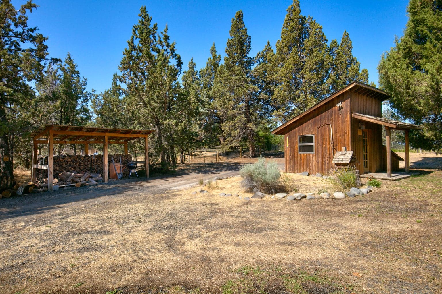 Photo of 65701 Twin Bridges Road 27 of 44