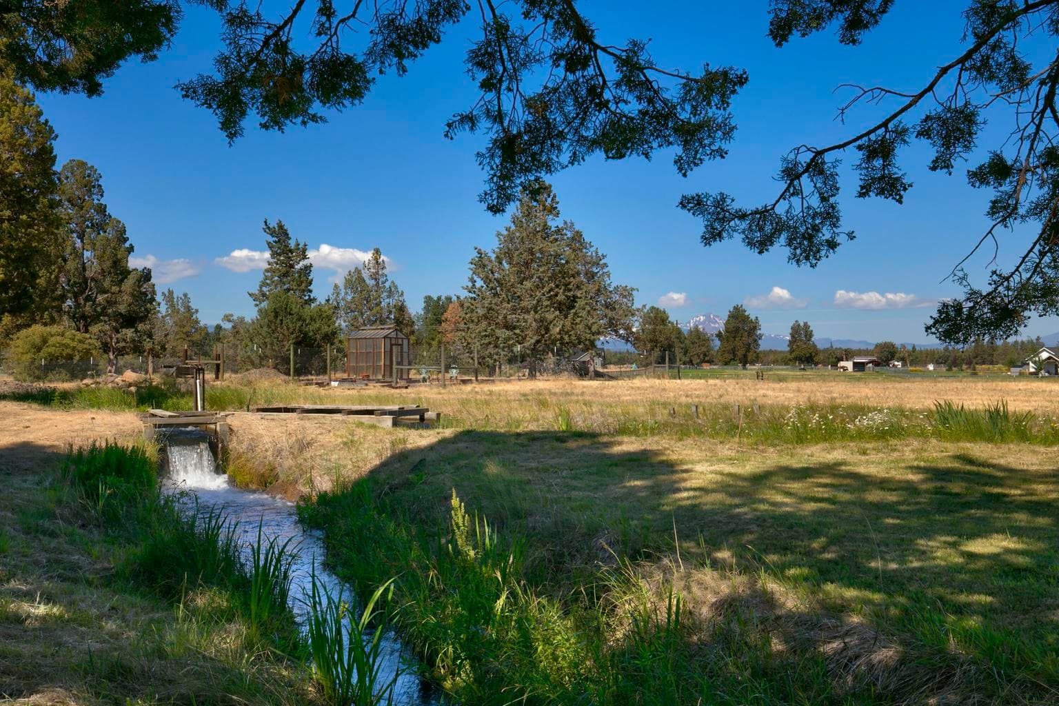 Photo of 65701 Twin Bridges Road 29 of 44