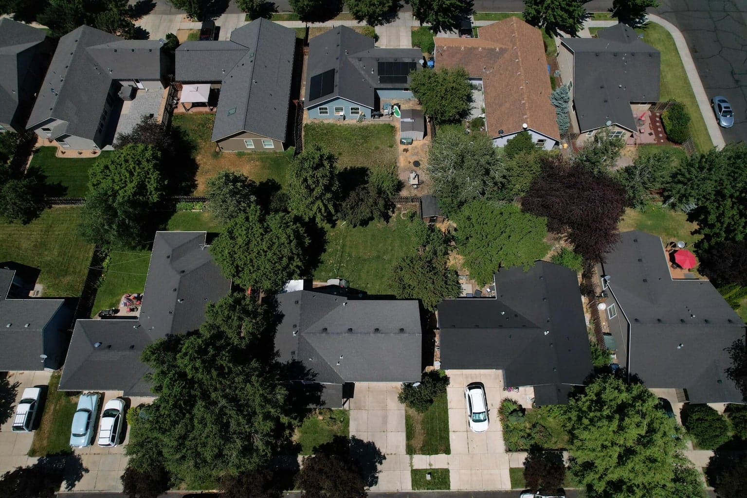 Photo of 3331 SW Juniper Avenue 18 of 20