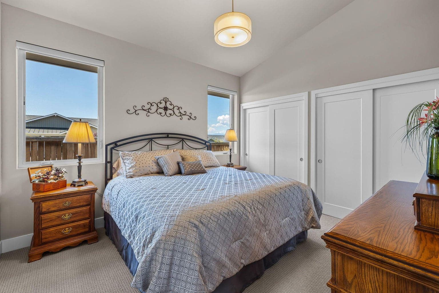 Photo of 3573 SW 44th Street 13 of 75