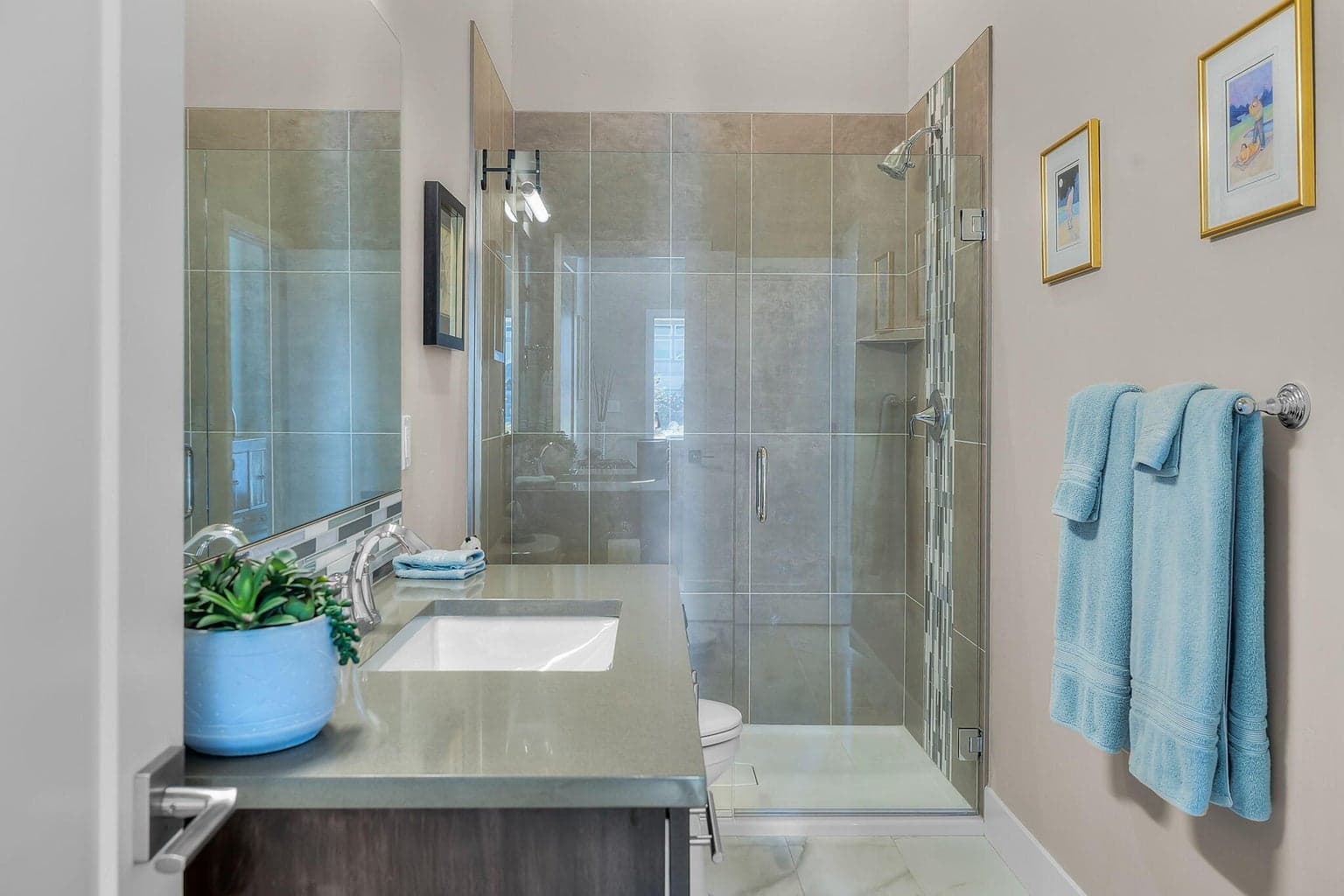 Photo of 3573 SW 44th Street 14 of 75