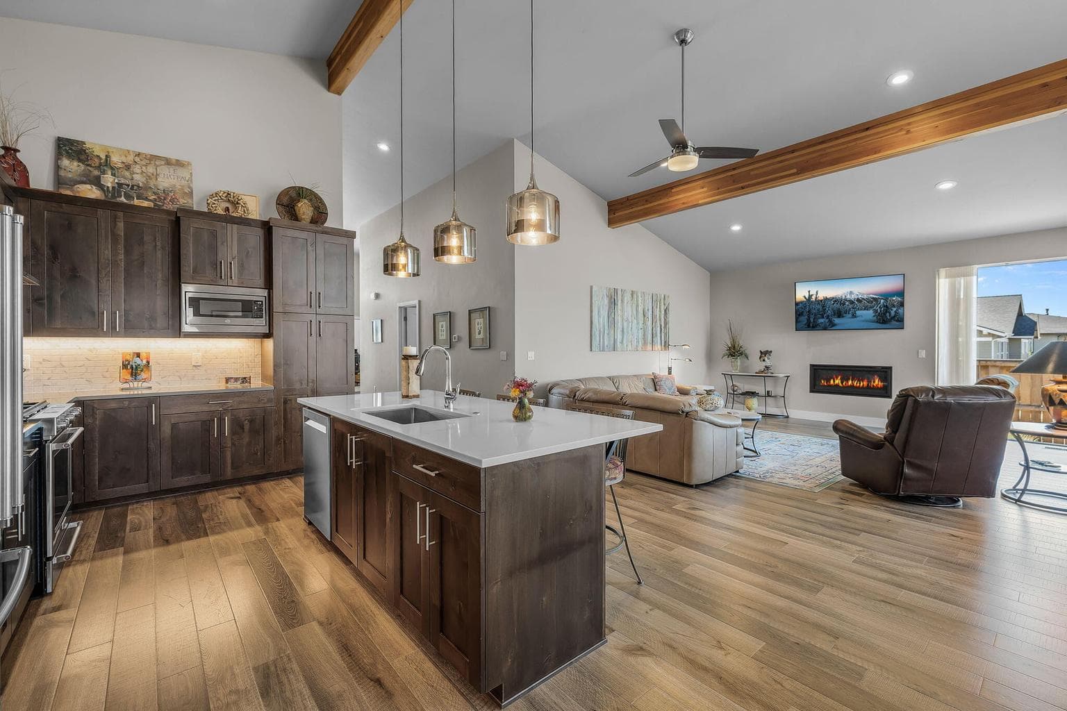 Photo of 3573 SW 44th Street 23 of 75
