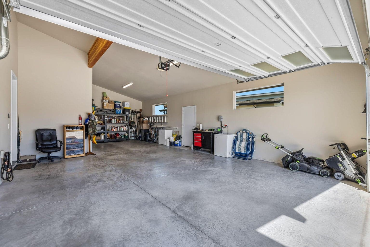 Photo of 3573 SW 44th Street 45 of 75