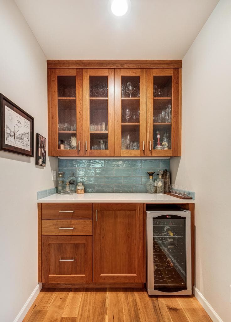 Photo of 1511 NW Jacksonville Avenue 10 of 32