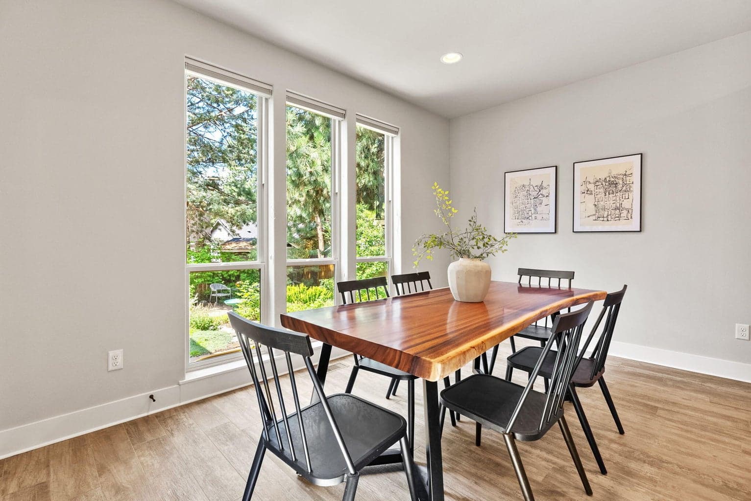Photo of 2681 NW Nordeen Way 15 of 64
