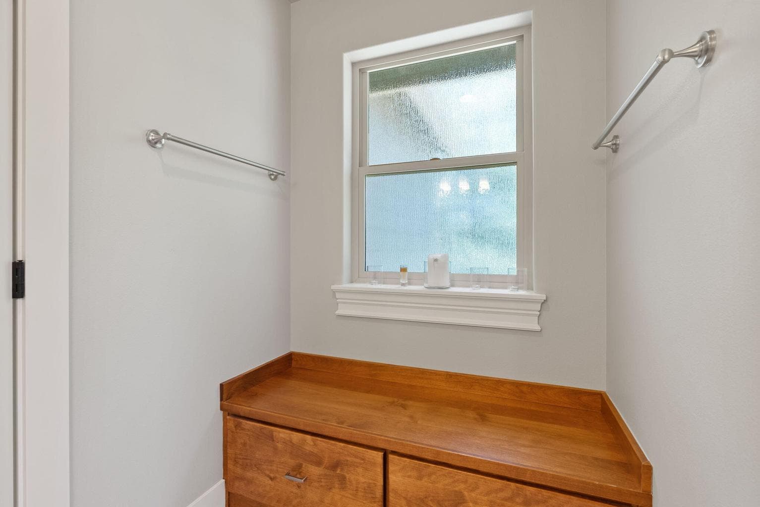 Photo of 2681 NW Nordeen Way 30 of 64