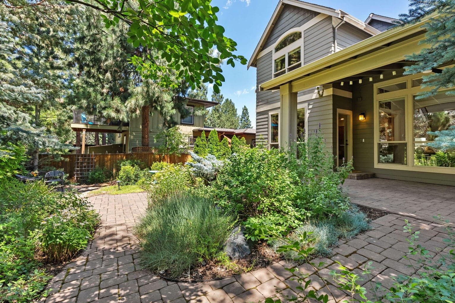 Photo of 2681 NW Nordeen Way 48 of 64