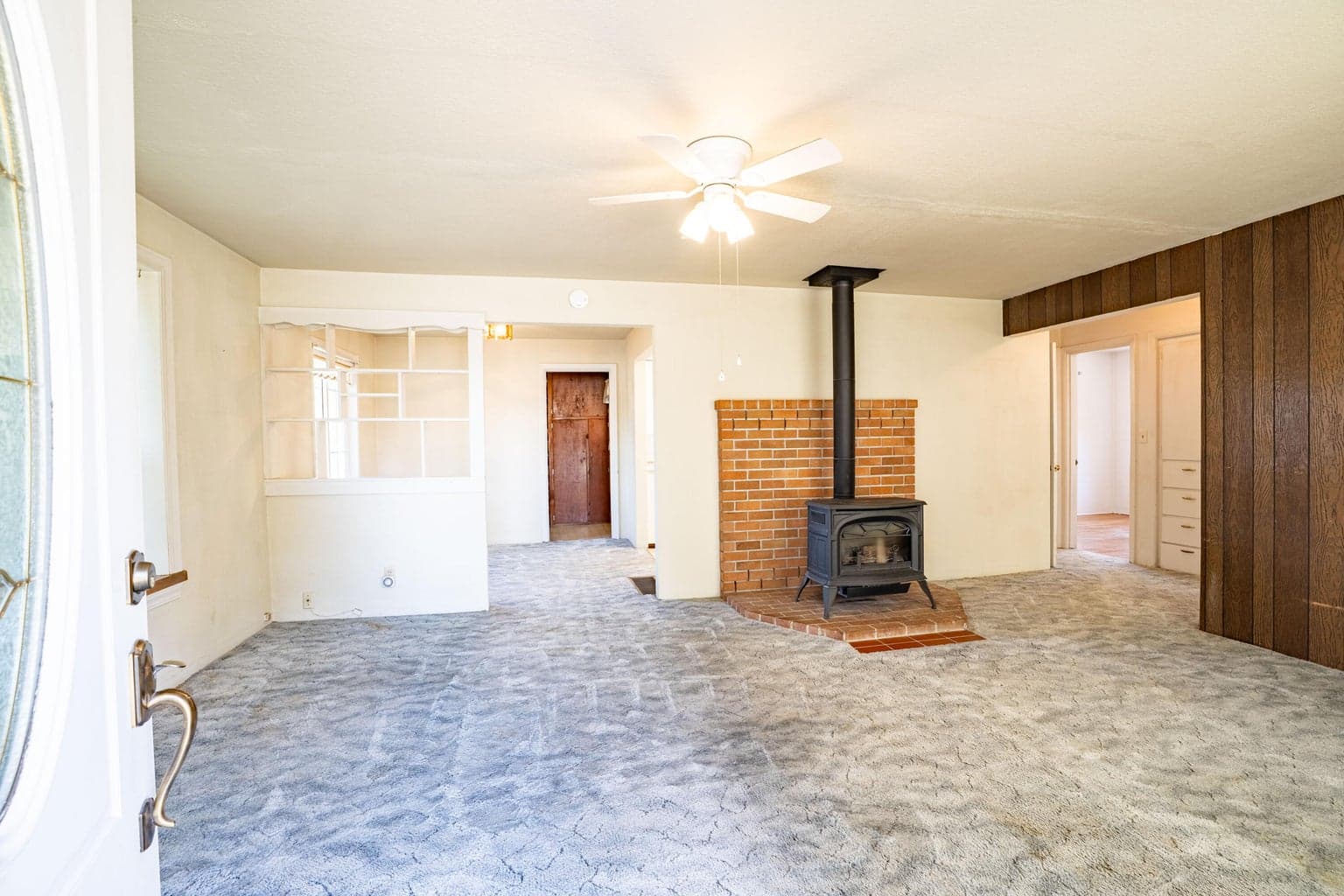 Entry looking into living room.