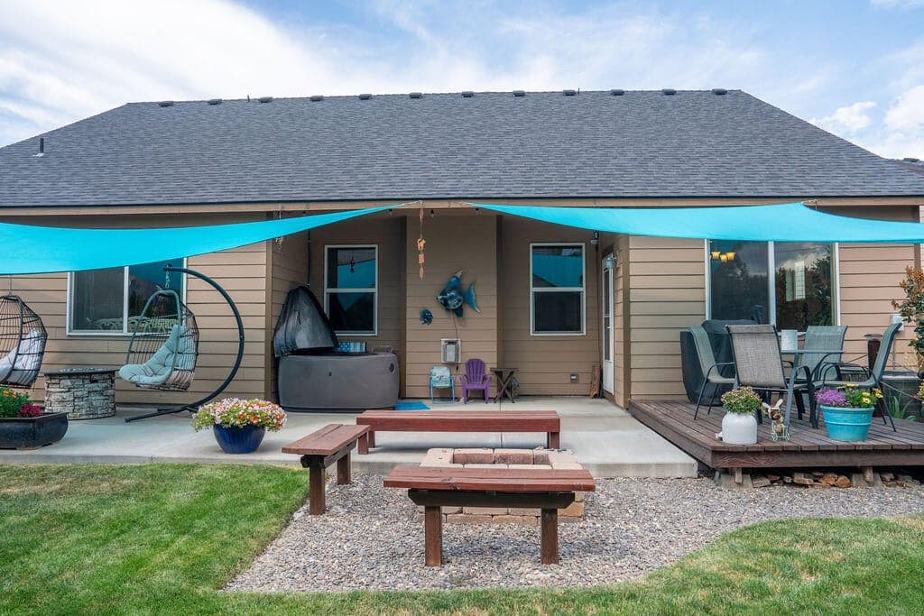 Photo of 2943 SW 50th Street 44 of 59