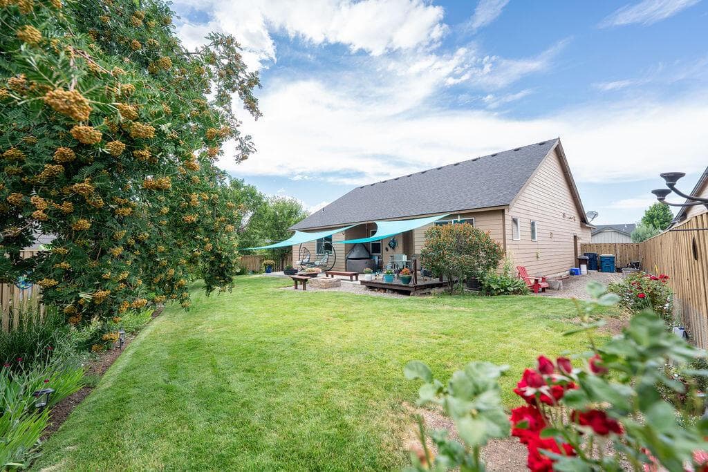 Photo of 2943 SW 50th Street 53 of 59