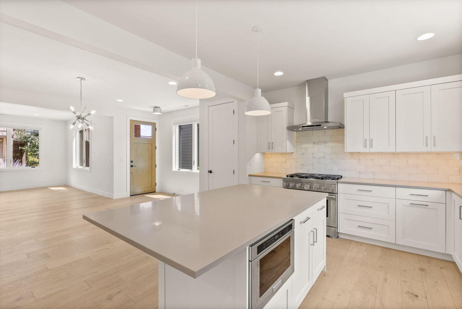 Photo of 61309 Howe Way 16 of 42