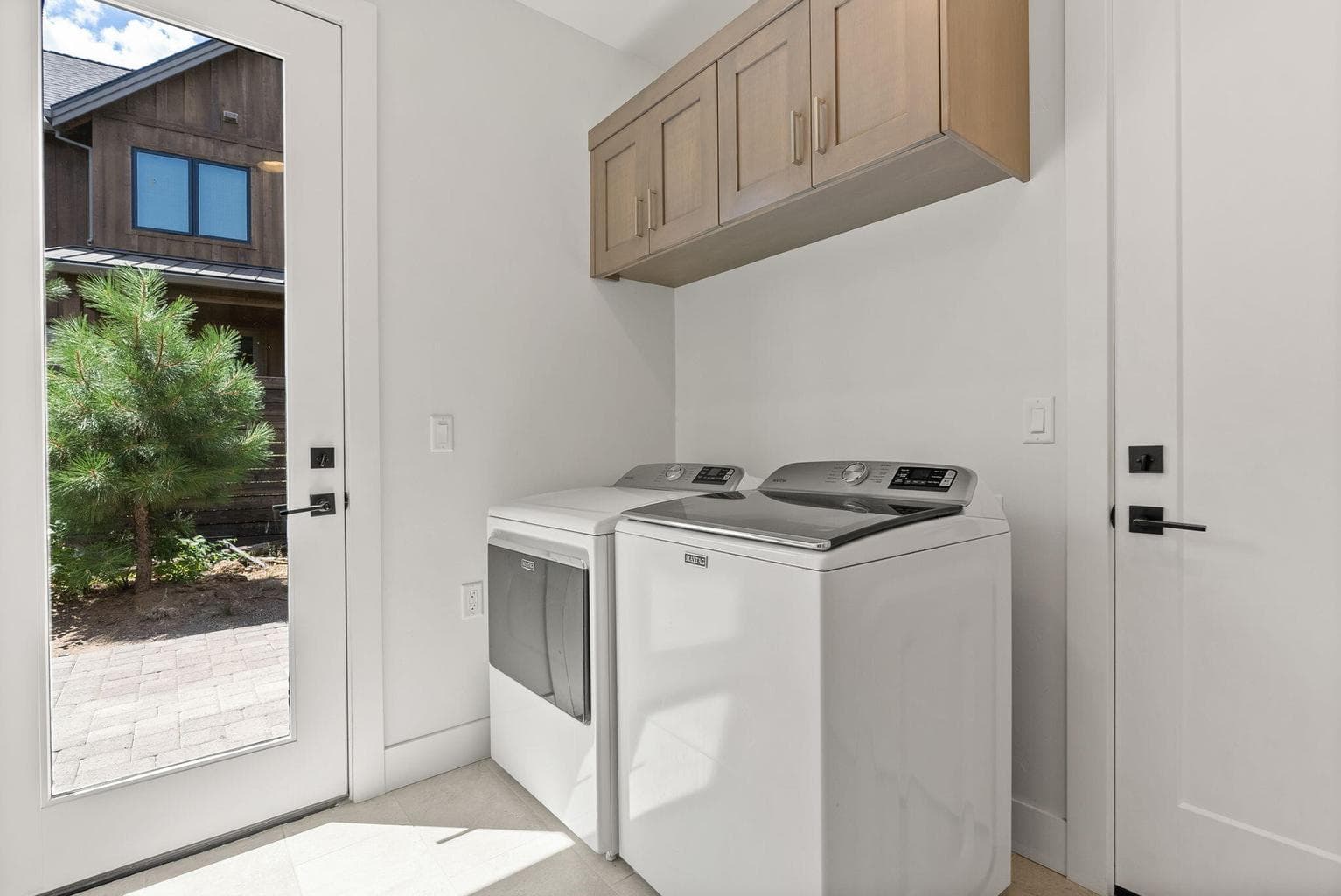 Photo of 61309 Howe Way 19 of 42