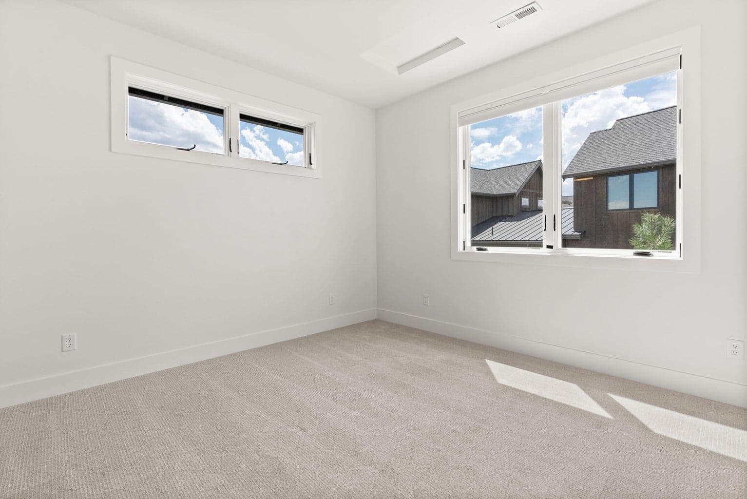 Photo of 61309 Howe Way 26 of 42