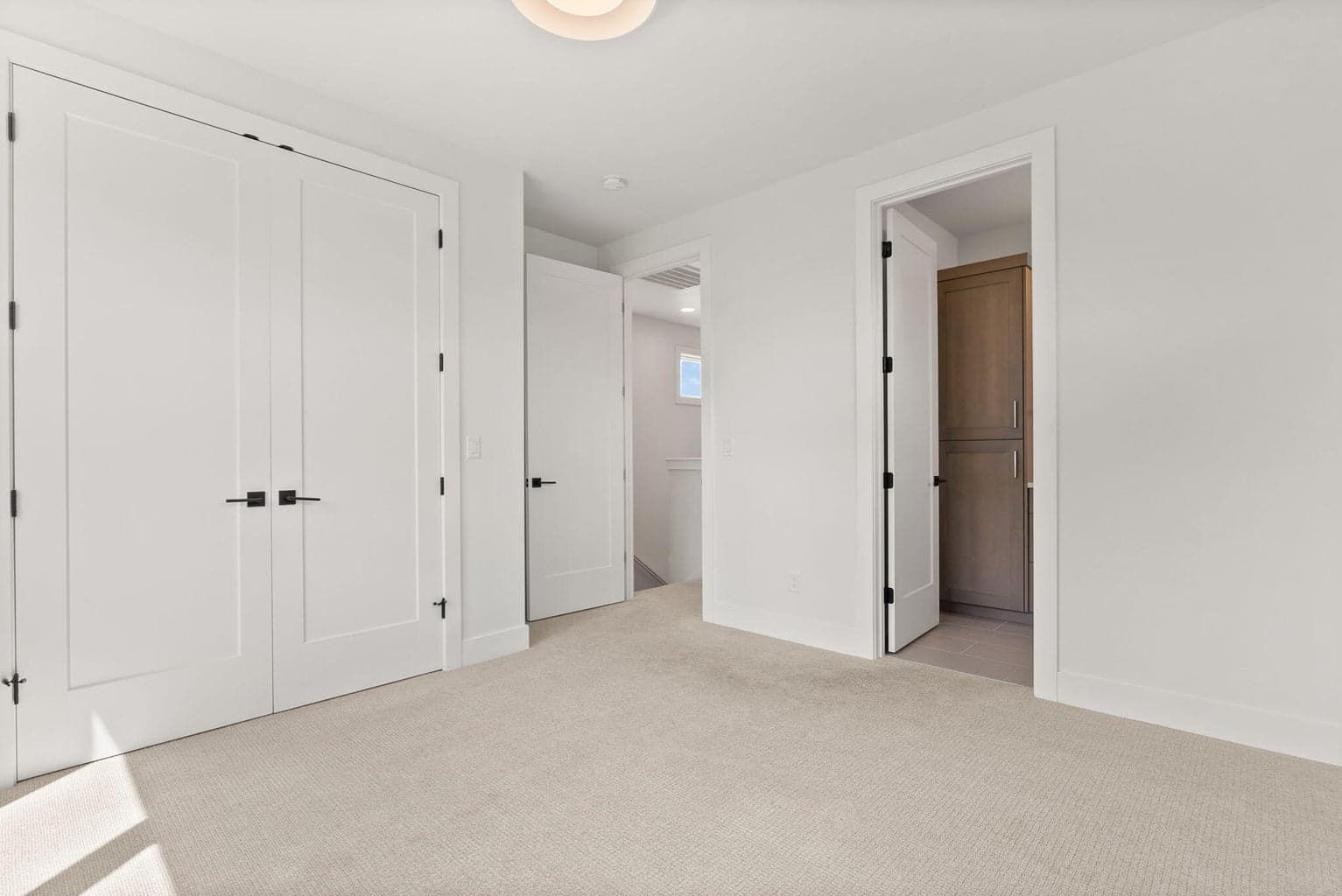 Photo of 61309 Howe Way 27 of 42