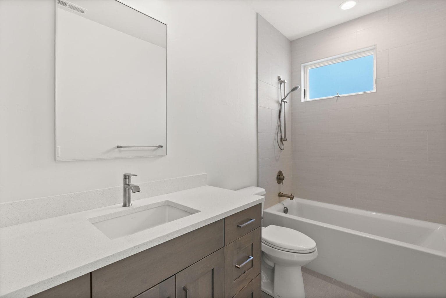 Photo of 61309 Howe Way 28 of 42
