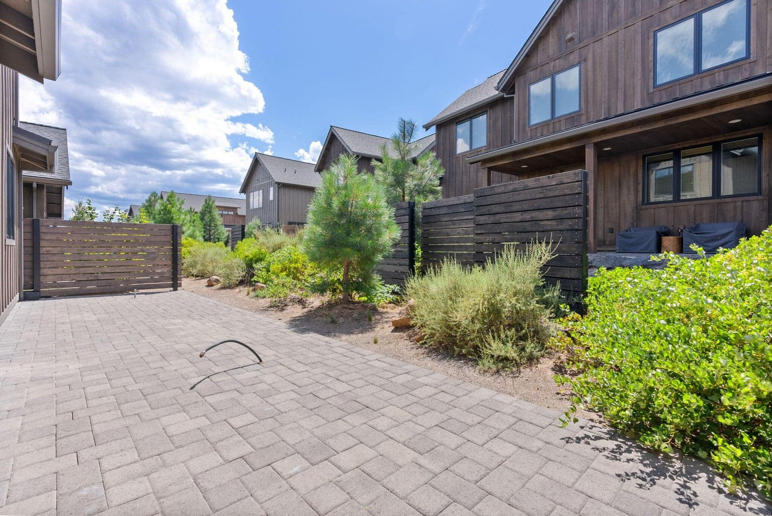 Photo of 61309 Howe Way 33 of 42