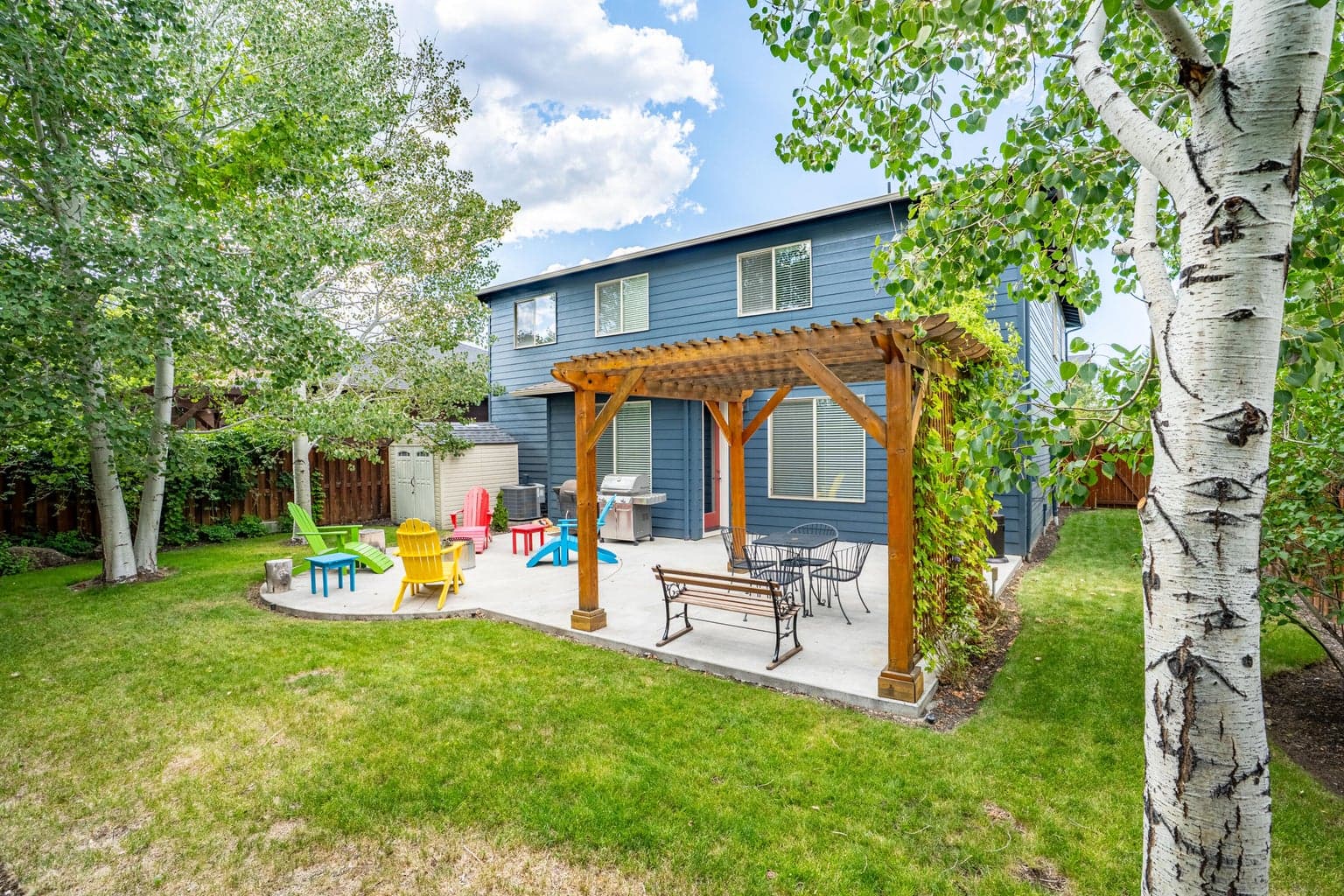 Photo of 2943 NE Dogwood Drive 40 of 50