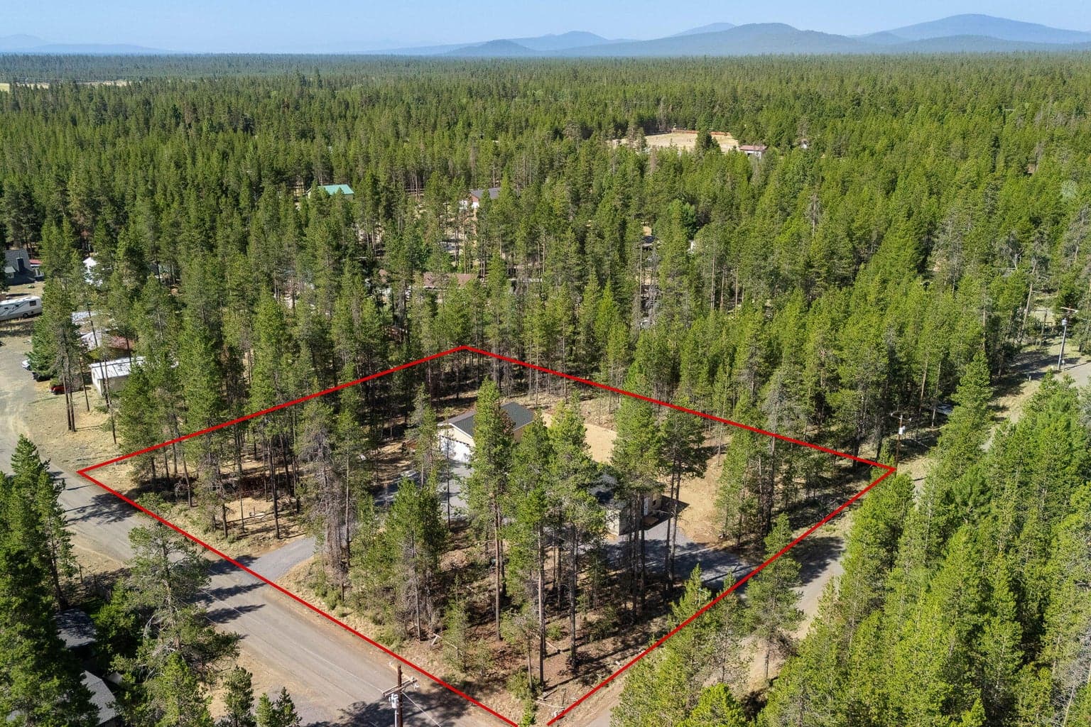 Photo of 52267 Caribou Road 28 of 39