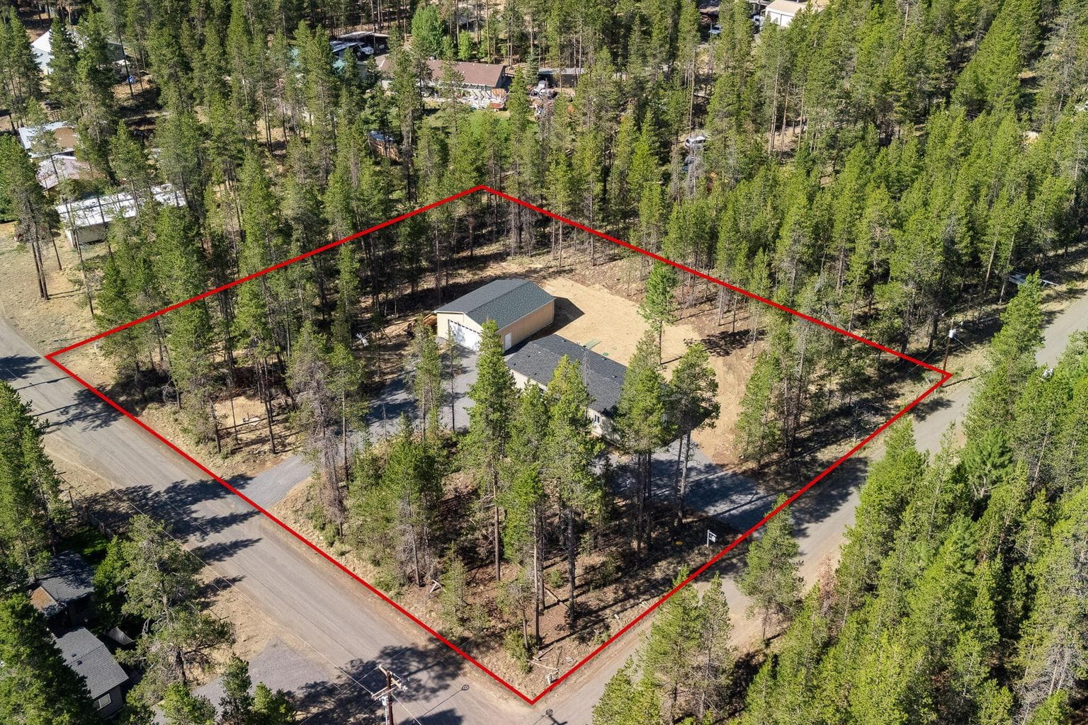 Photo of 52267 Caribou Road 29 of 39