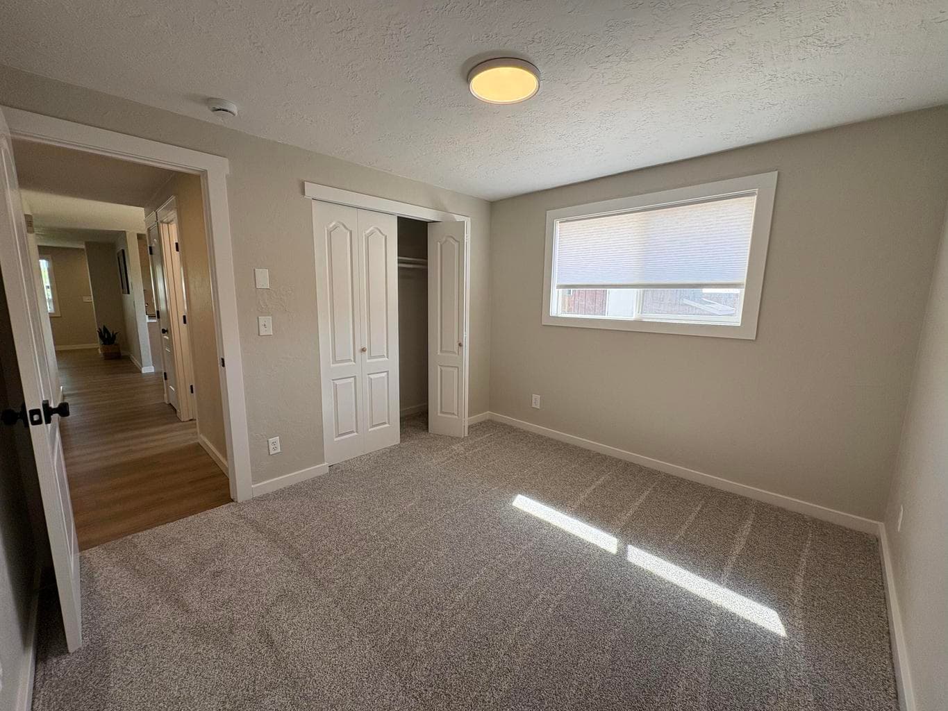 Photo of 107 NW Fir Avenue 32 of 51