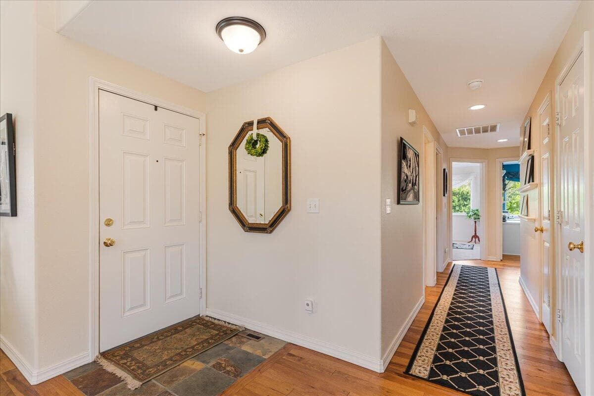 Photo of 61422 Rock Bluff Lane 8 of 69