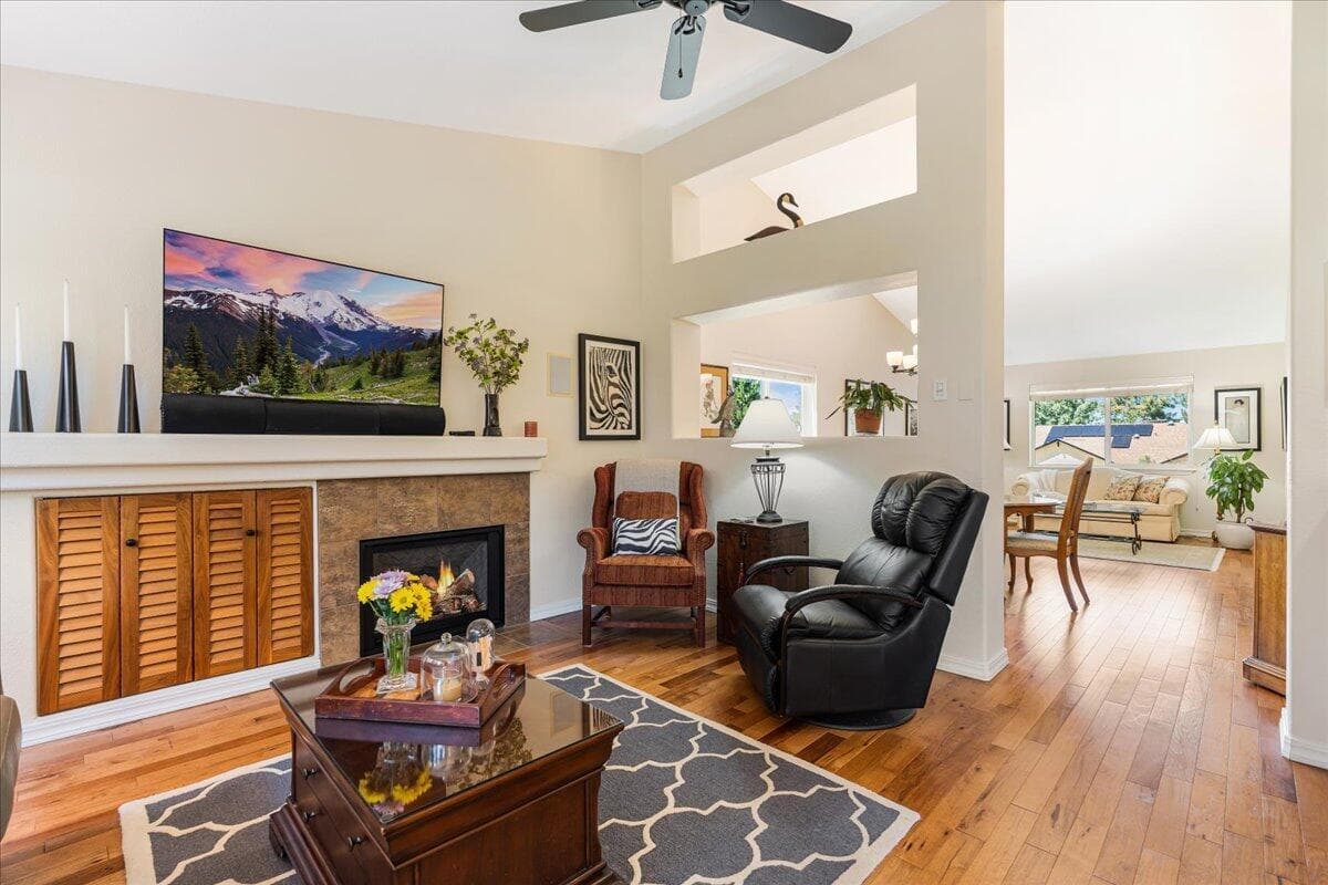 Photo of 61422 Rock Bluff Lane 20 of 69