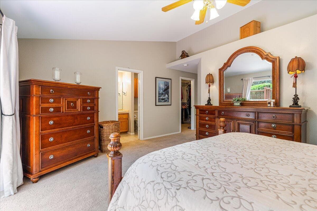 Photo of 61422 Rock Bluff Lane 35 of 69
