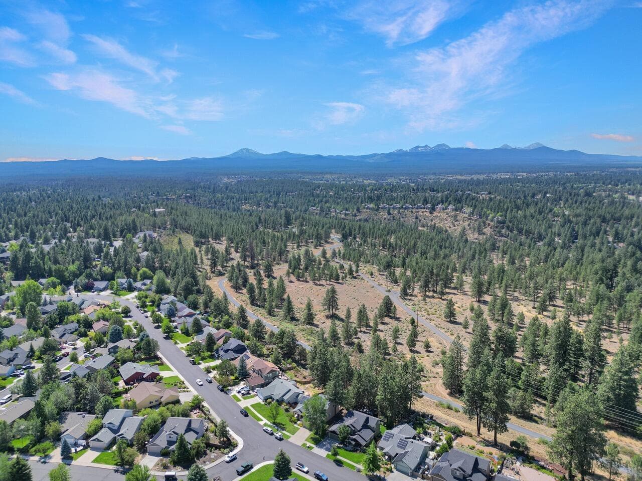 Photo of 61422 Rock Bluff Lane 63 of 69