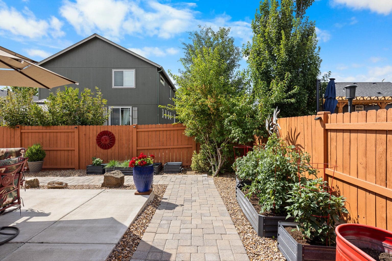 Photo of 3124 SW Cascade Avenue 35 of 38