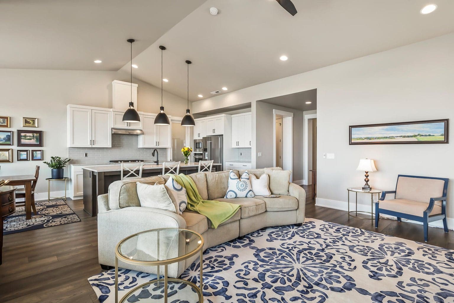 Photo of 3048 NW Hidden Ridge Drive 17 of 49