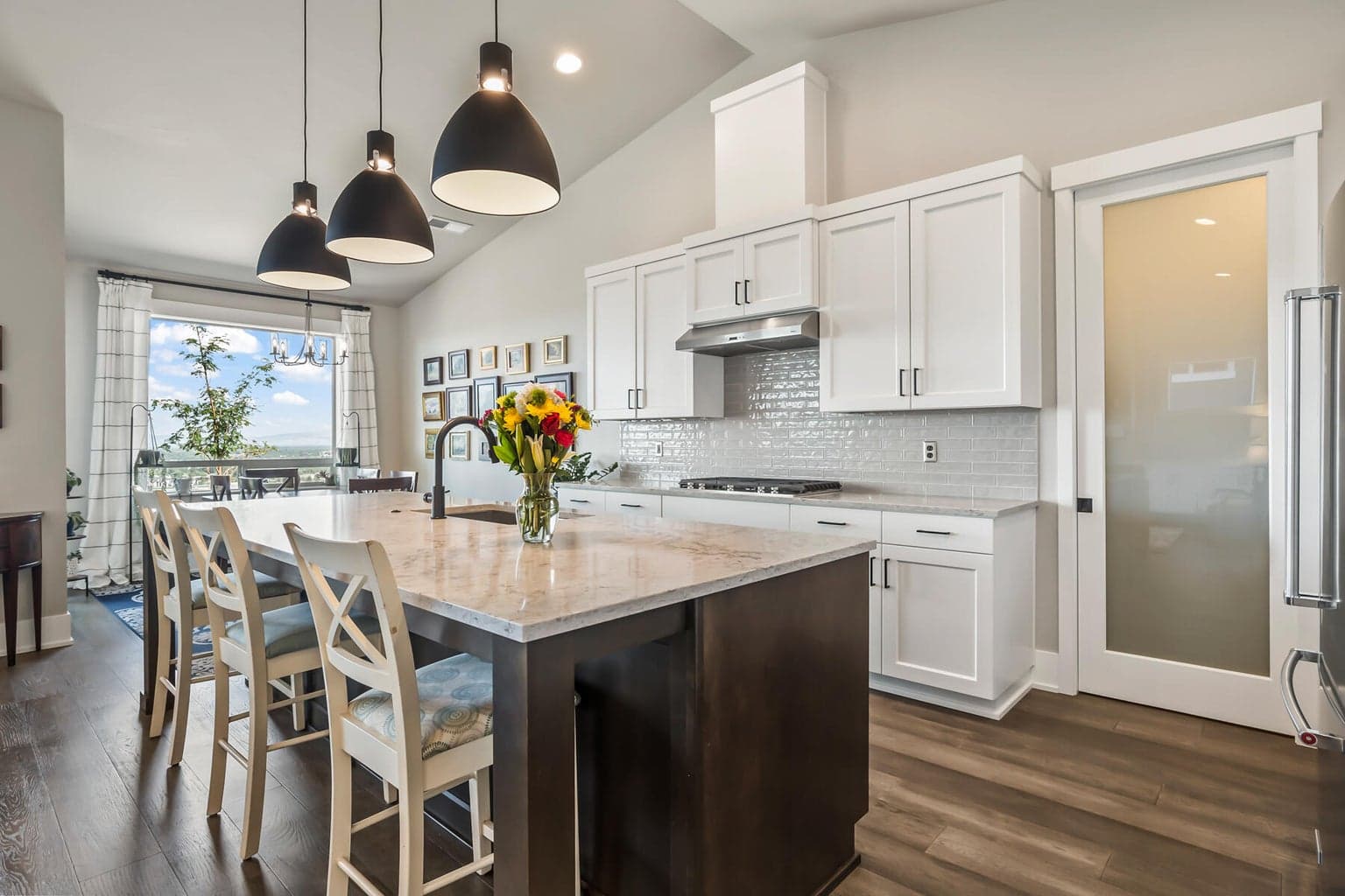 Photo of 3048 NW Hidden Ridge Drive 20 of 49