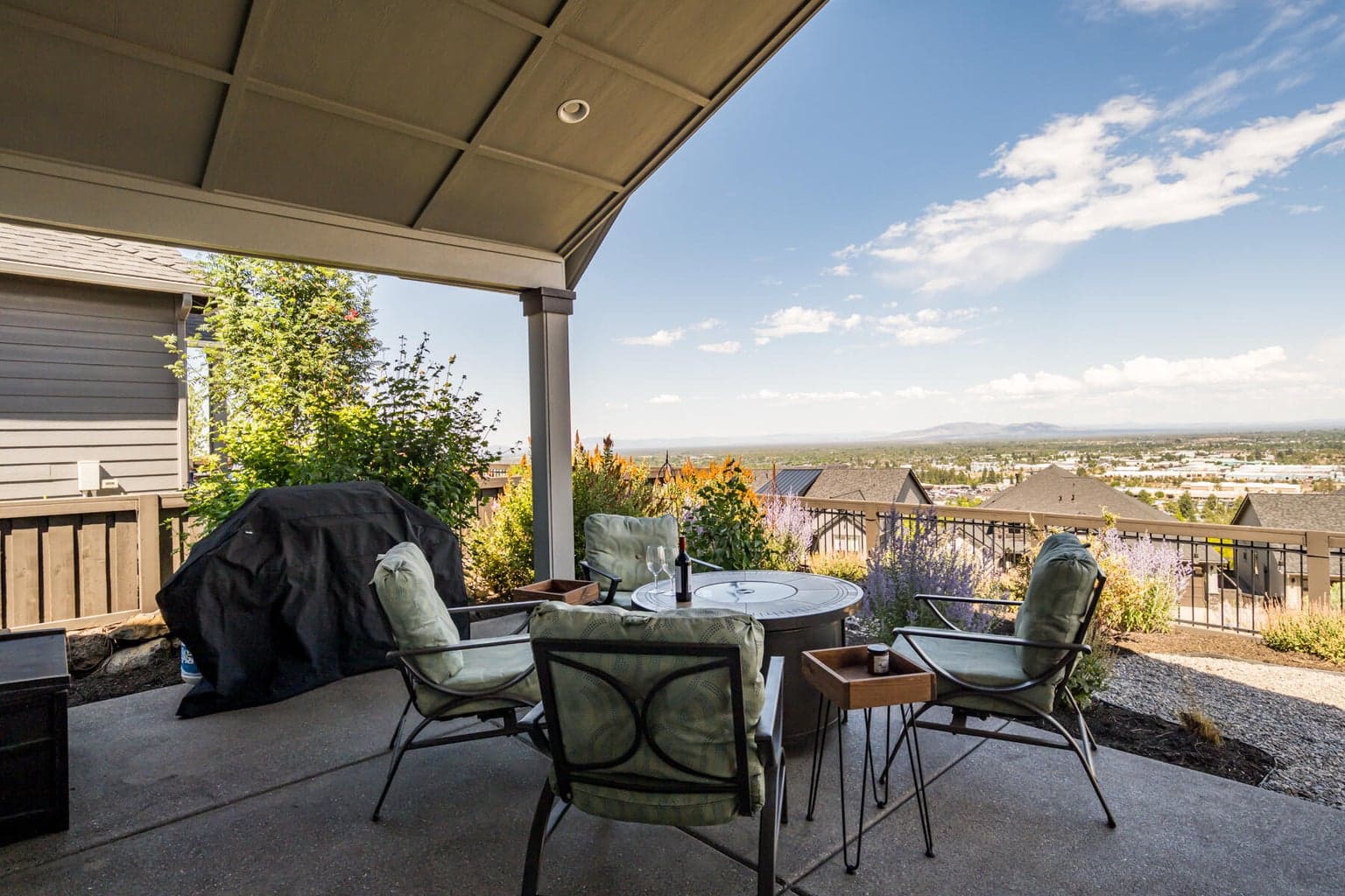 Covered patio with views East of Bend, OR