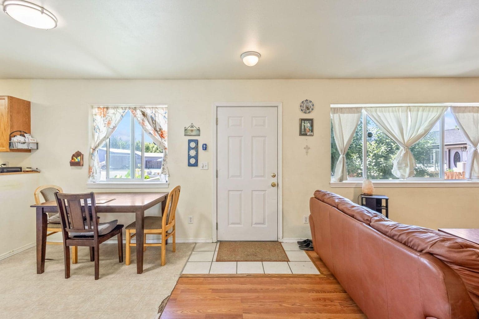 Photo of 2327 Black Butte 4 of 35