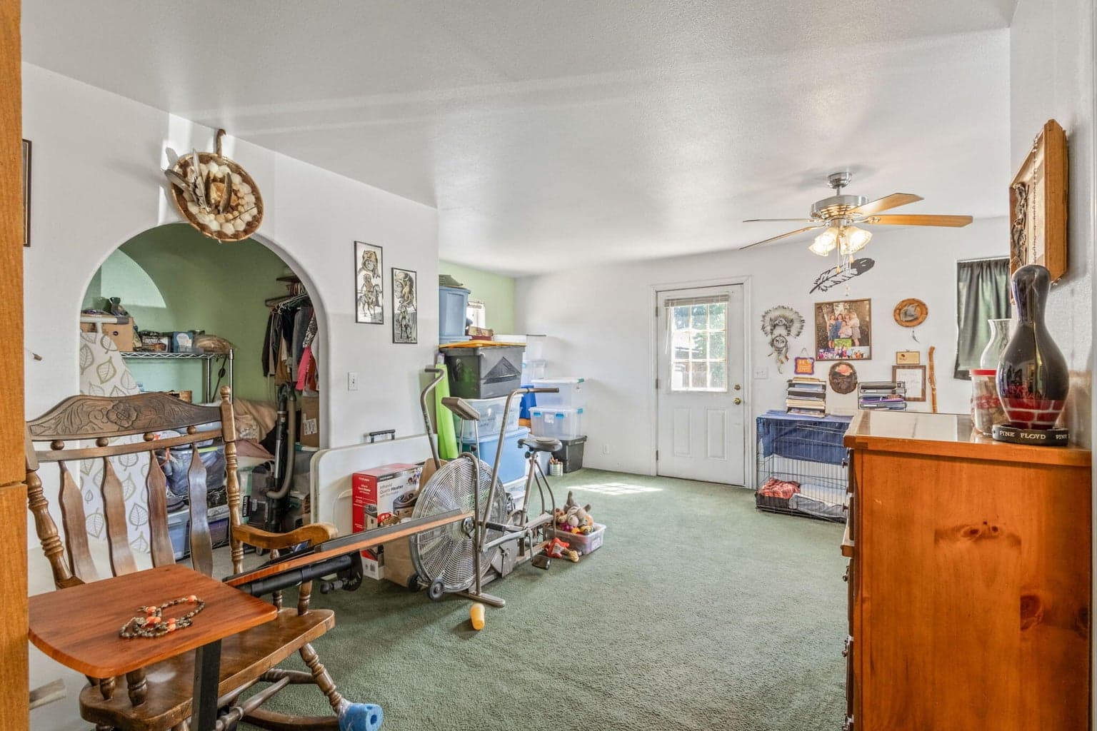 Photo of 2327 SW Black Butte Court 14 of 35