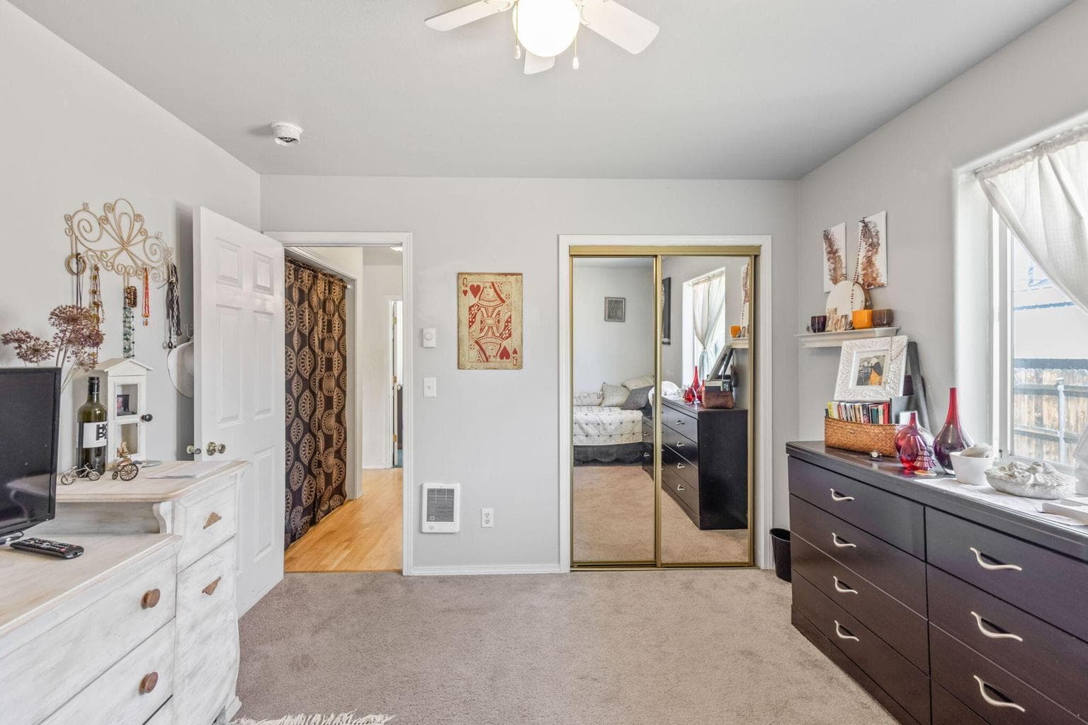 Photo of 2327 SW Black Butte Court 20 of 35