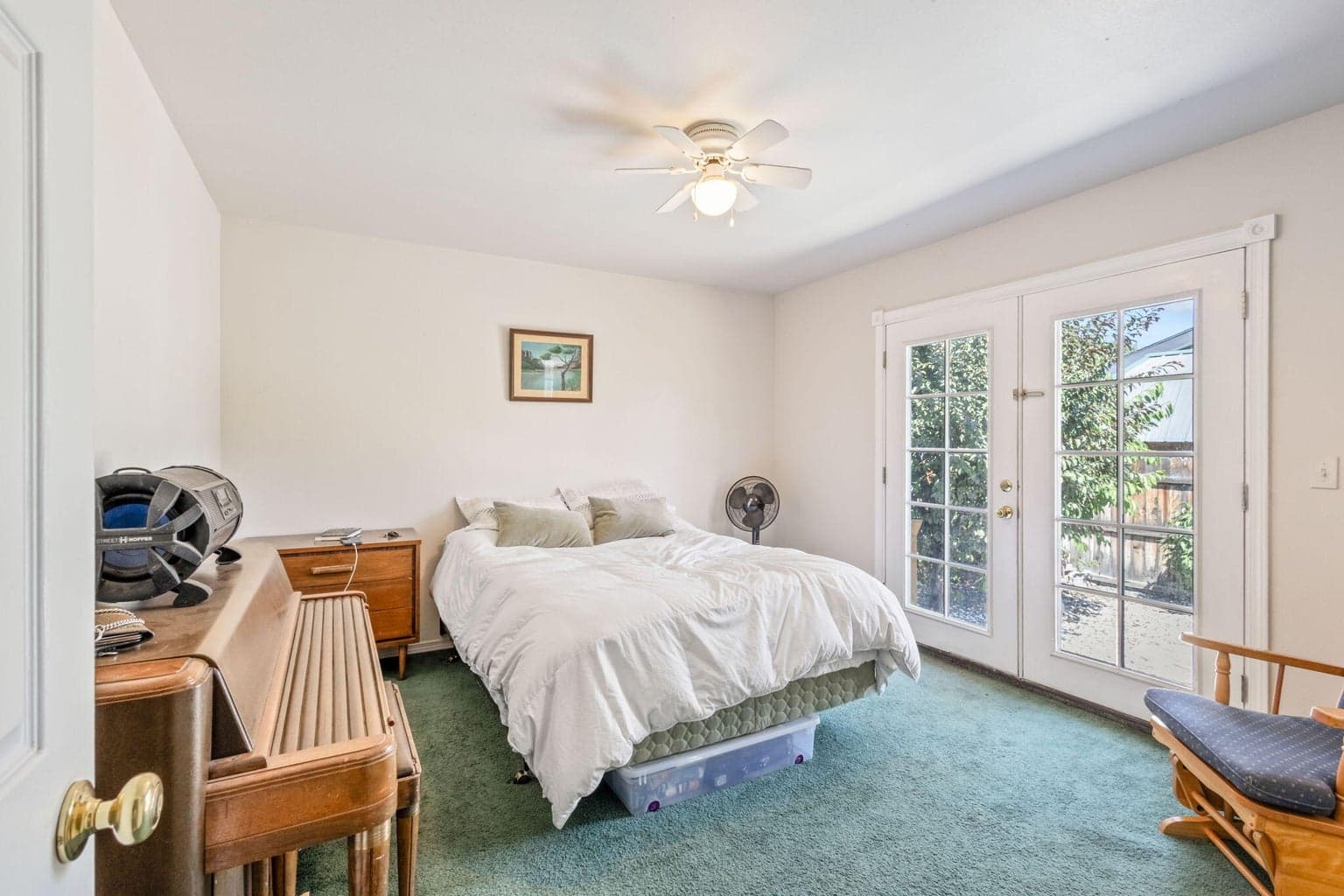 Photo of 2327 SW Black Butte Court 23 of 35