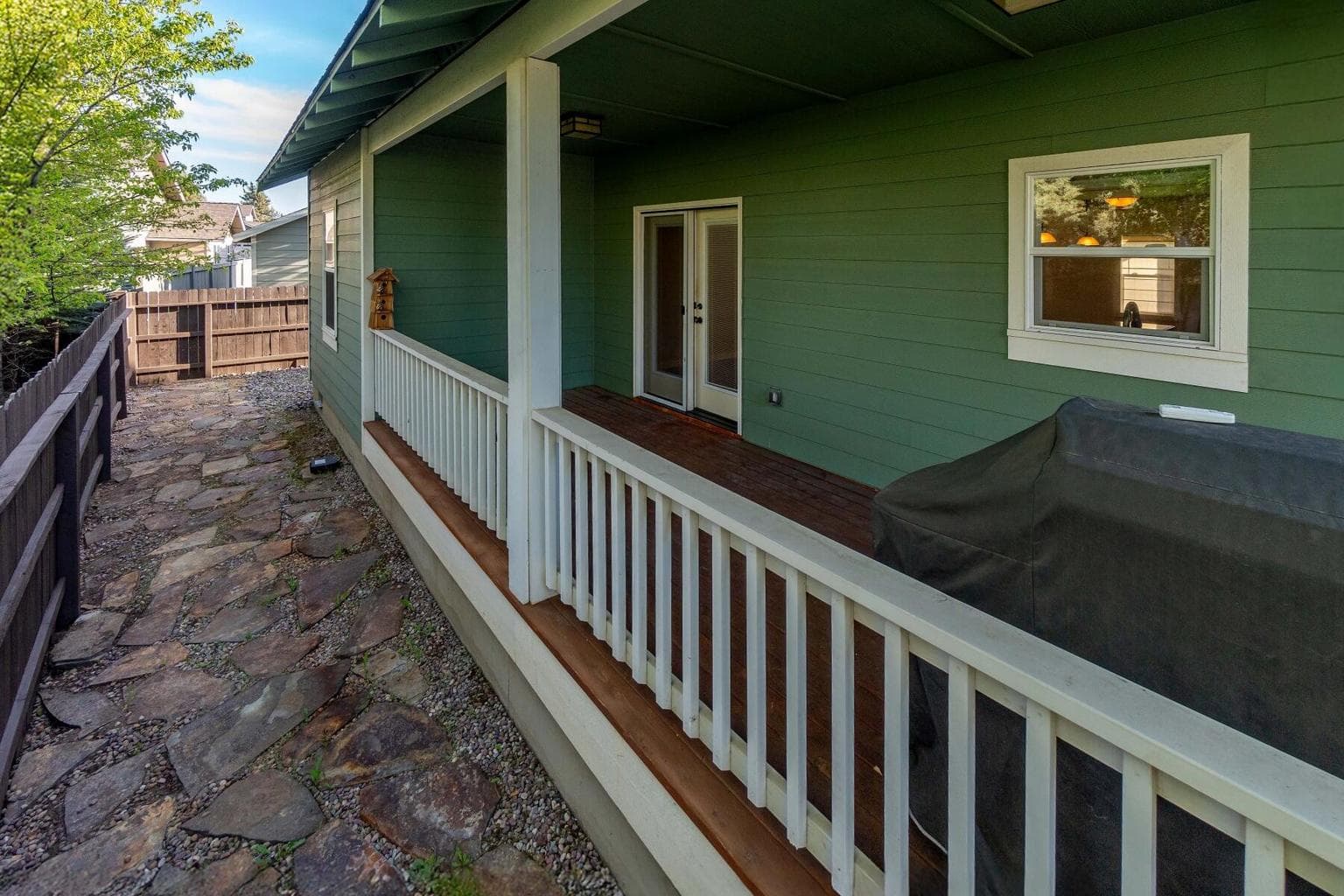 Photo of 63344 NE Stonewood Drive 26 of 33