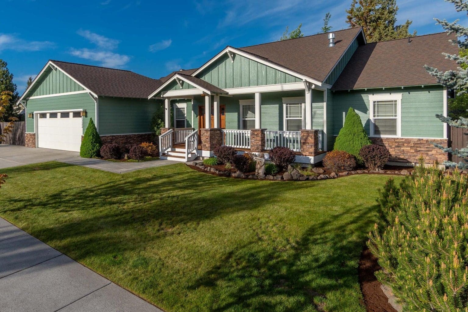 Photo of 63344 NE Stonewood Drive 31 of 33