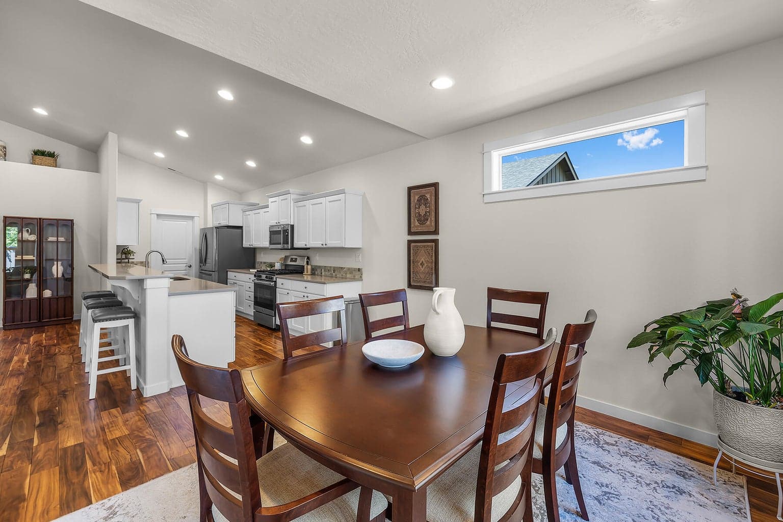 Photo of 1830 NE Janice Way 22 of 41