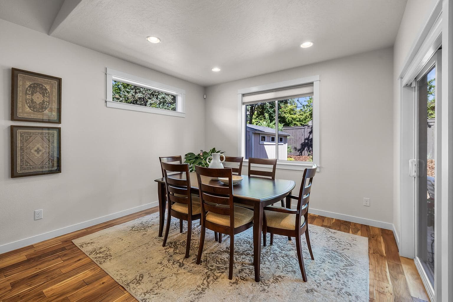 Photo of 1830 NE Janice Way 23 of 41