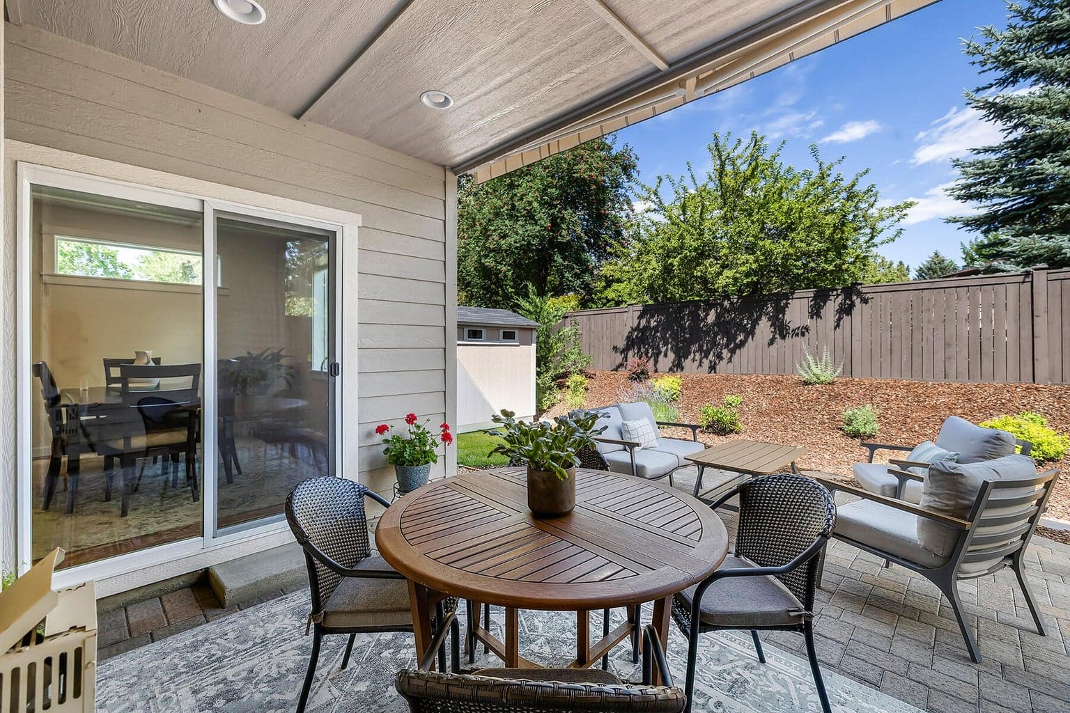 Photo of 1830 NE Janice Way 25 of 41