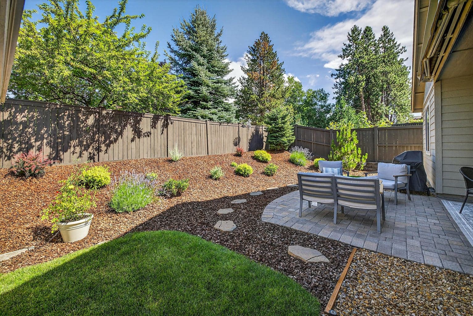 Photo of 1830 NE Janice Way 26 of 41