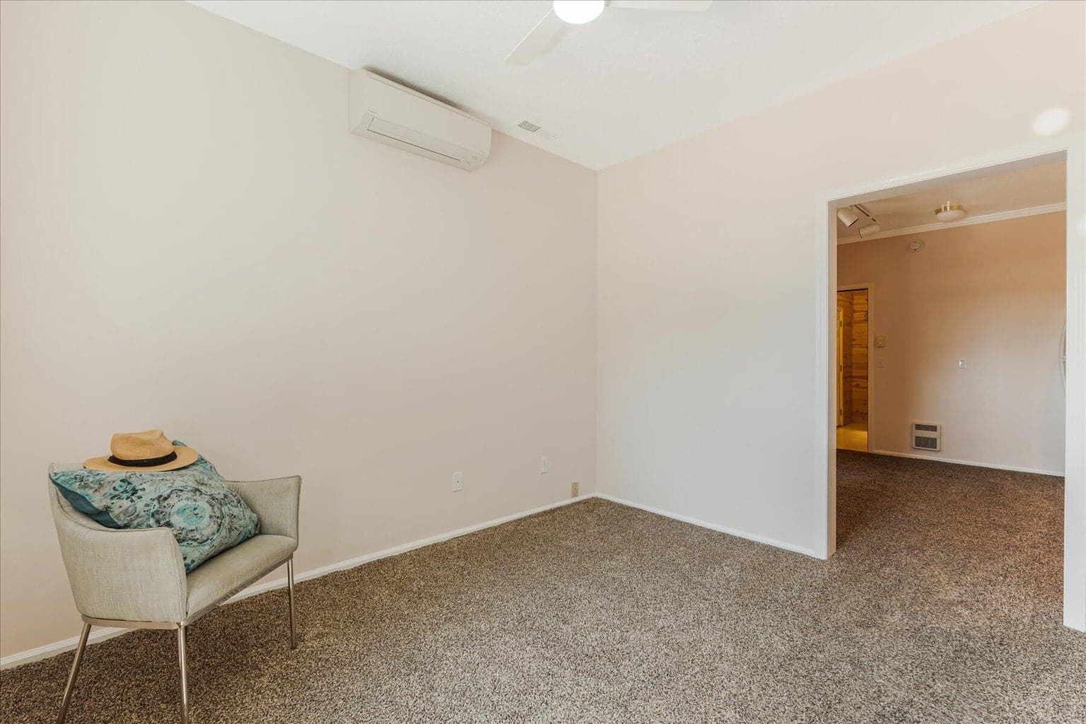 Photo of 1363 NW City View Drive 42 of 66